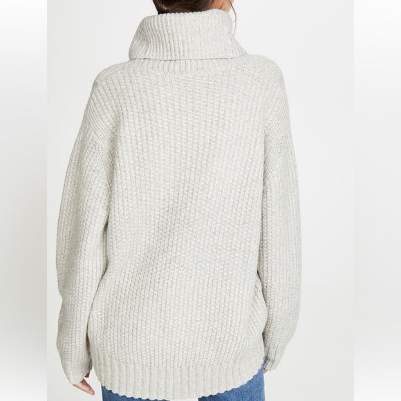 Brochu Walker sweater - Picture 4 of 10